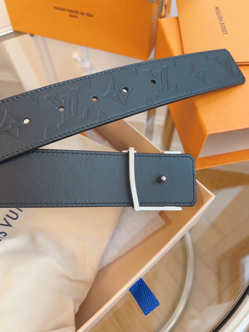 LOUIS VUITTON Belts